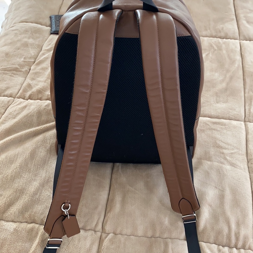Men’s Coach Backpack - Picture 3 of 6